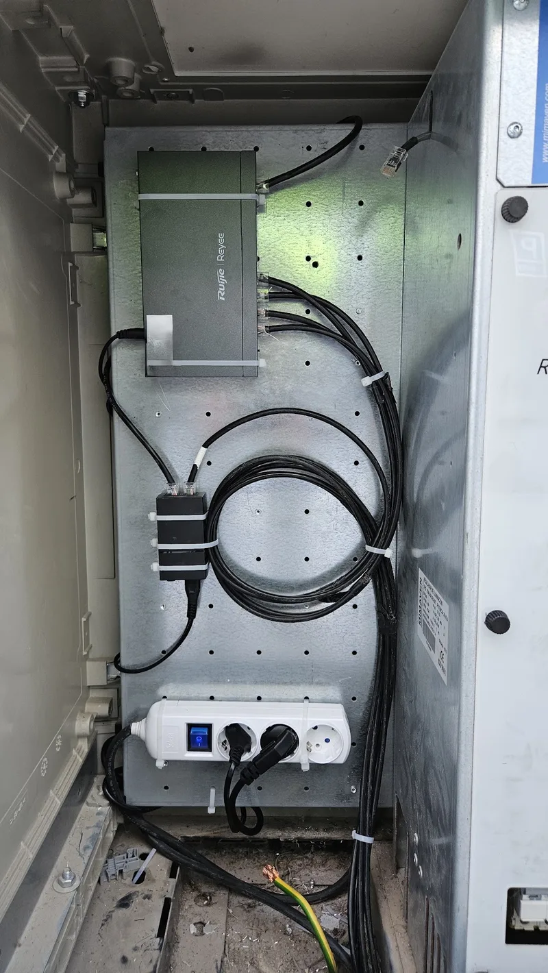 Network equipment and connections inside a municipal installation enclosure